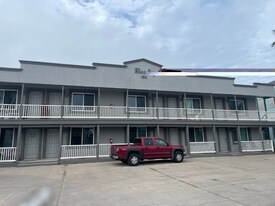 108 Pike St in South Padre Island, TX - Building Photo