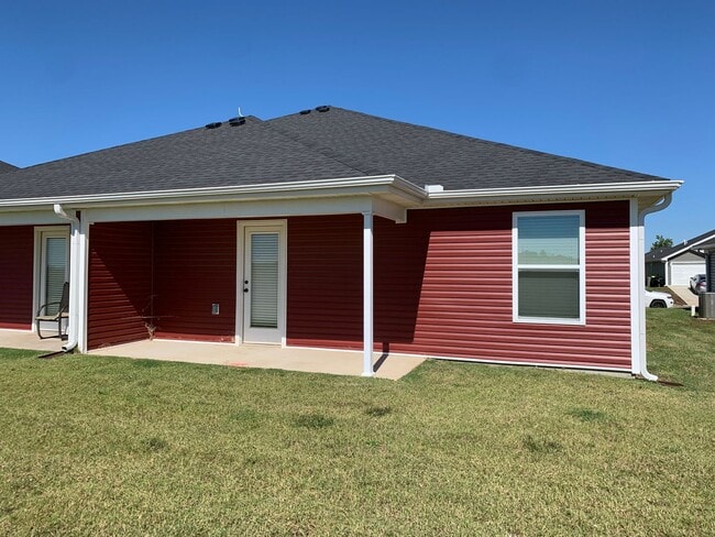 332 Alex Jordan Dr. in Duenweg, MO - Building Photo - Building Photo