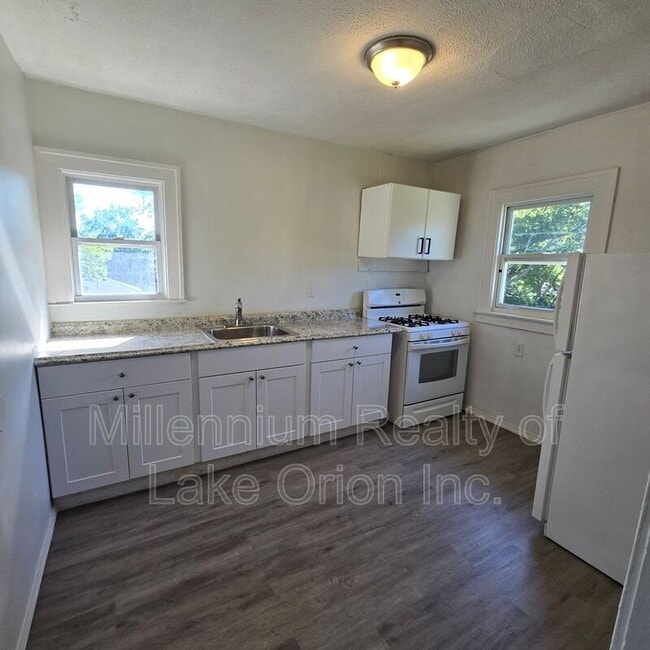 property at 140 Summit St