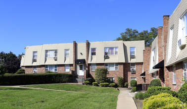 Rockland Commons in Garnerville, NY - Building Photo - Building Photo