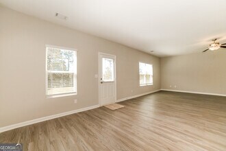 517 Firethorn Ct in Villa Rica, GA - Building Photo - Building Photo