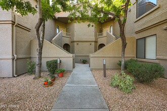 15380 N 100th St in Scottsdale, AZ - Building Photo - Building Photo