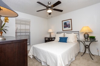 Centreport Landing Apartments in Fort Worth, TX - Building Photo - Interior Photo