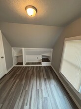 813 W Main in Puyallup, WA - Building Photo - Building Photo