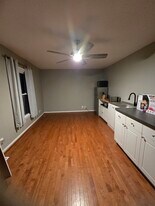 316 High St in Stafford, VA - Building Photo