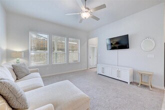 12817 Stanford Dr in Austin, TX - Building Photo - Building Photo