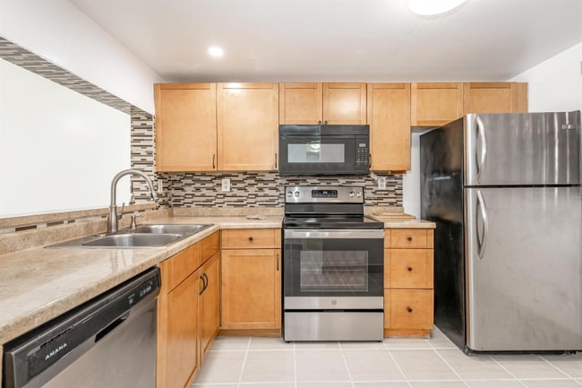 property at 1811 Sabal Palm Dr