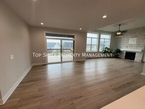 519 NE 57th Ct in Ankeny, IA - Building Photo - Building Photo