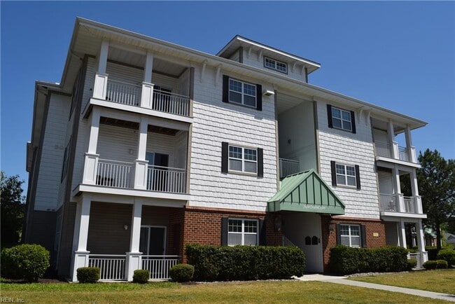 property at 2424 Chancery Ln