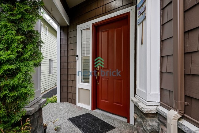 22628 SE 12th Pl in Sammamish, WA - Building Photo - Building Photo