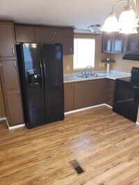 7310 Pineview Dr photo'