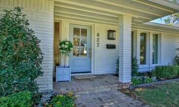 827 St George Ln in Houston, TX - Building Photo - Building Photo