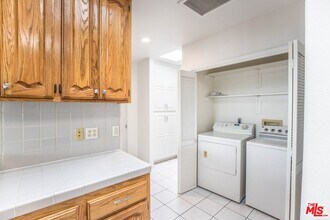12438 Woodgreen St in Los Angeles, CA - Building Photo - Building Photo