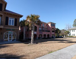 10 Johnston Way in Bluffton, SC - Building Photo