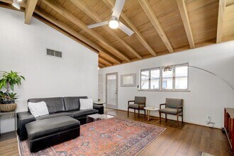 1813 Dexter St in Austin, TX - Building Photo - Building Photo