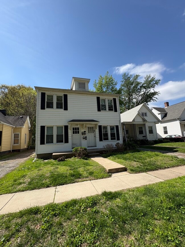 522 W Allen St, Unit 522 West Allen, Unit 3, Unit 522 West Allen, Unit 3