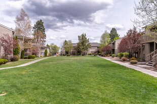 Native Sun Apartments in Bend, OR - Building Photo