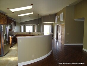 855 Flagstaff Ct in Ventura, CA - Building Photo - Building Photo