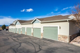 Black Feather Condos in Castle Rock, CO - Building Photo - Building Photo