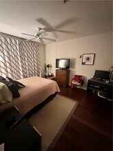 200 Renaissance Pkwy NE in Atlanta, GA - Foto de edificio - Building Photo