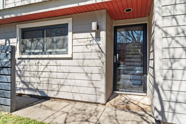 1838 Fernspring Cv in Germantown, TN - Building Photo - Building Photo