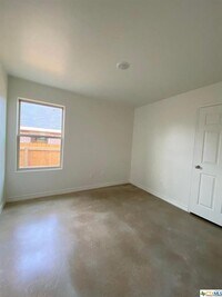 2306 Duntov Dr photo'