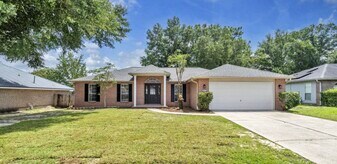 607 Affirmed Ct in Crestview, FL - Building Photo