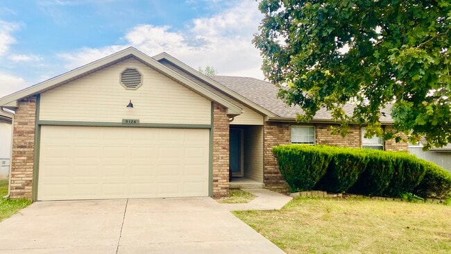 property at 3124 E Lark St
