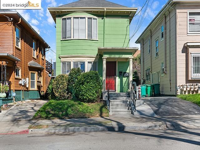 698 Brockhurst St in Oakland, CA - Foto de edificio