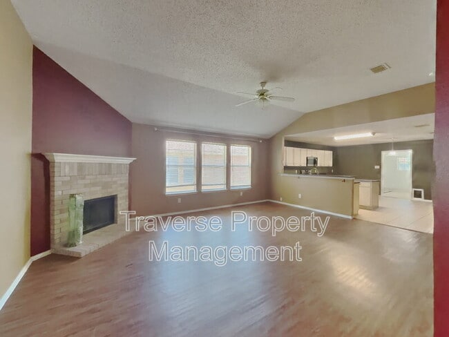 4156 Justin Dr in Fort Worth, TX - Building Photo - Building Photo