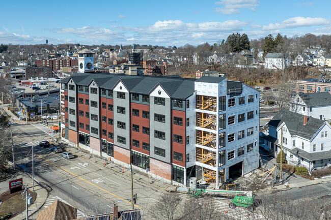 28 S Bolton St in Marlborough, MA - Building Photo - Building Photo
