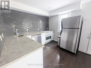 1175 March Rd in Ottawa, ON - Building Photo - Building Photo