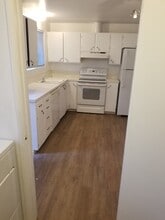2500 Howard Ave in Everett, WA - Building Photo - Building Photo