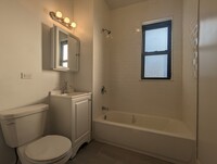 2658 N Milwaukee Ave, Unit 2 in Chicago, IL - Building Photo - Building Photo