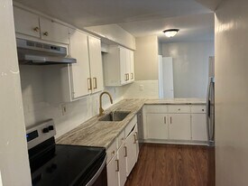 Room in Townhome on Terrace Trail in Decatur, GA - Building Photo