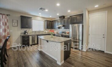 213 Alta St in Brentwood, CA - Building Photo - Building Photo