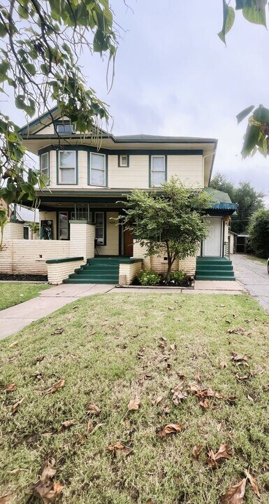 2644 NW 11th St in Oklahoma City, OK - Building Photo