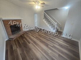 105 Manorwood Ct in Columbia, SC - Building Photo