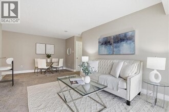 265 Westcourt Pl in Waterloo, ON - Building Photo - Building Photo