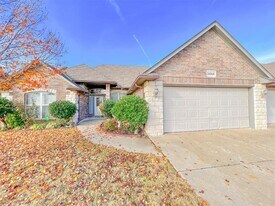 16505 Moorgate Ln in Edmond, OK - Building Photo