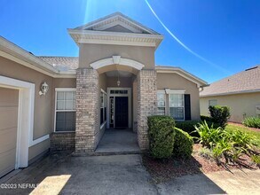 1590 Calming Water Dr in Orange Park, FL - Building Photo - Building Photo