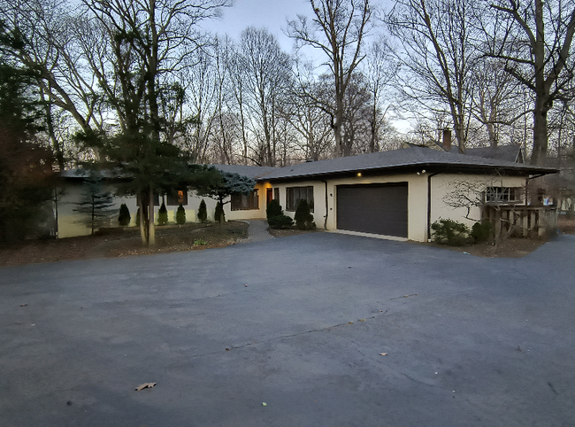 property at 2394 Fishinger Rd