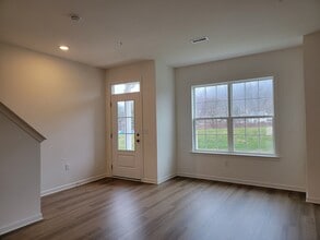 2485 Artesian Way in Lancaster, PA - Building Photo - Building Photo