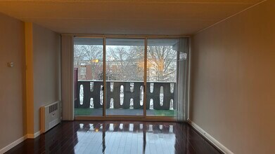 200 Swanton St, Unit 704 in Winchester, MA - Building Photo - Building Photo