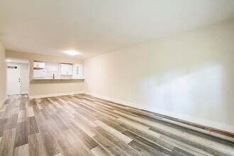 1235 Mariposa Ave in Coral Gables, FL - Building Photo - Building Photo