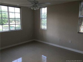11177 SW 8th St-Unit -1F in Pembroke Pines, FL - Building Photo - Building Photo