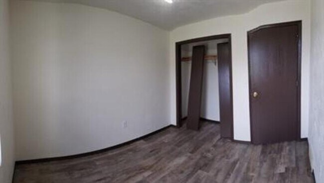 1000 Plank Rd photo'