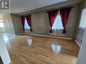 67 Portrush Trail in Brampton, ON - Building Photo - Building Photo