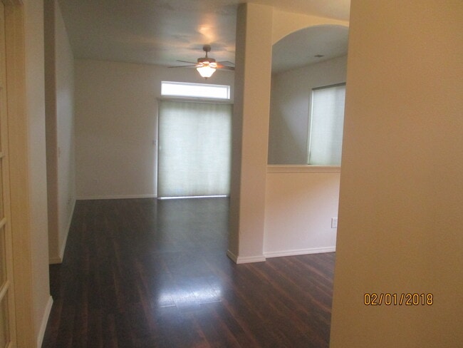 655 Callahan Dr in Roseburg, OR - Building Photo - Building Photo