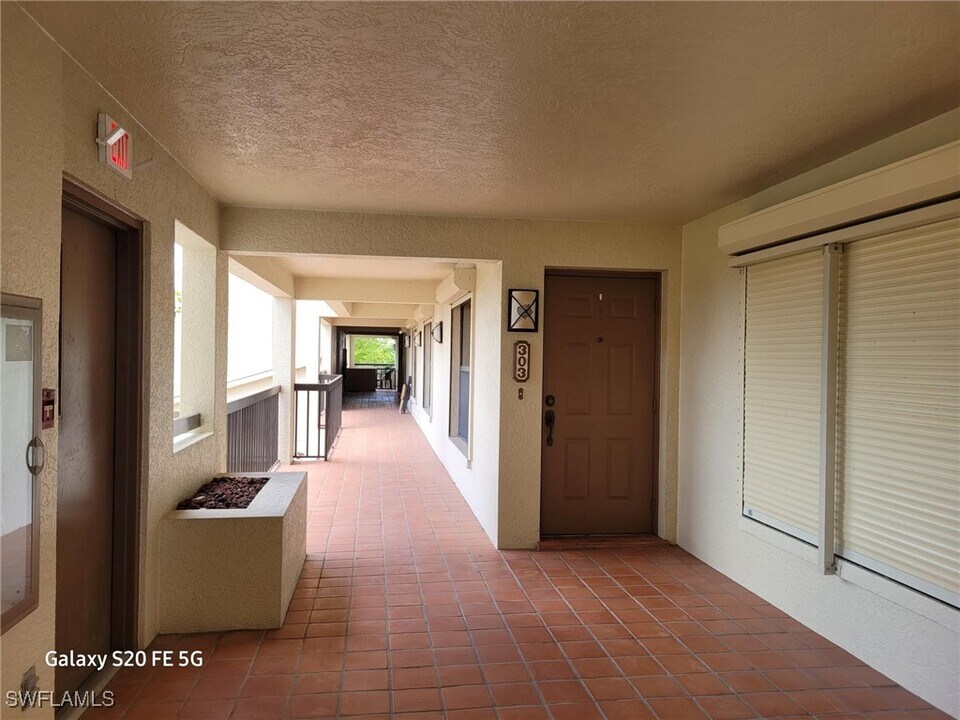 4019 SE 20th Pl in Cape Coral, FL - Building Photo